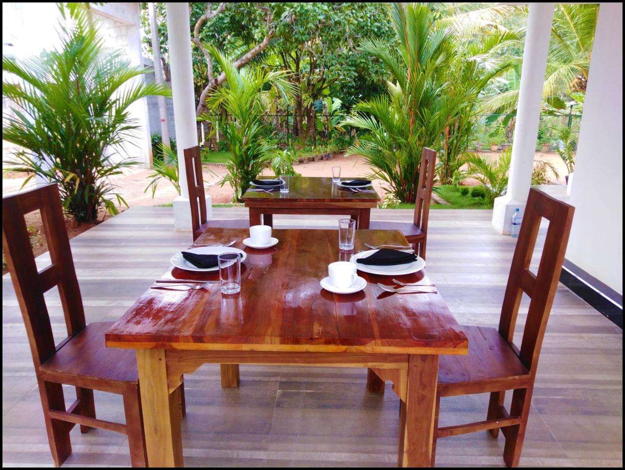 Silver Sand Villa ดัมบูลลา ภายนอก รูปภาพ