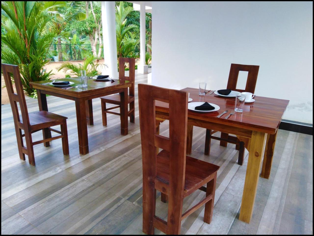 Silver Sand Villa ดัมบูลลา ภายนอก รูปภาพ