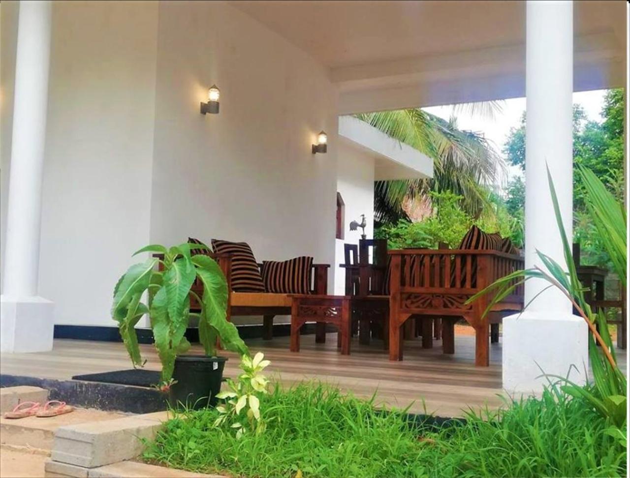 Silver Sand Villa ดัมบูลลา ภายนอก รูปภาพ